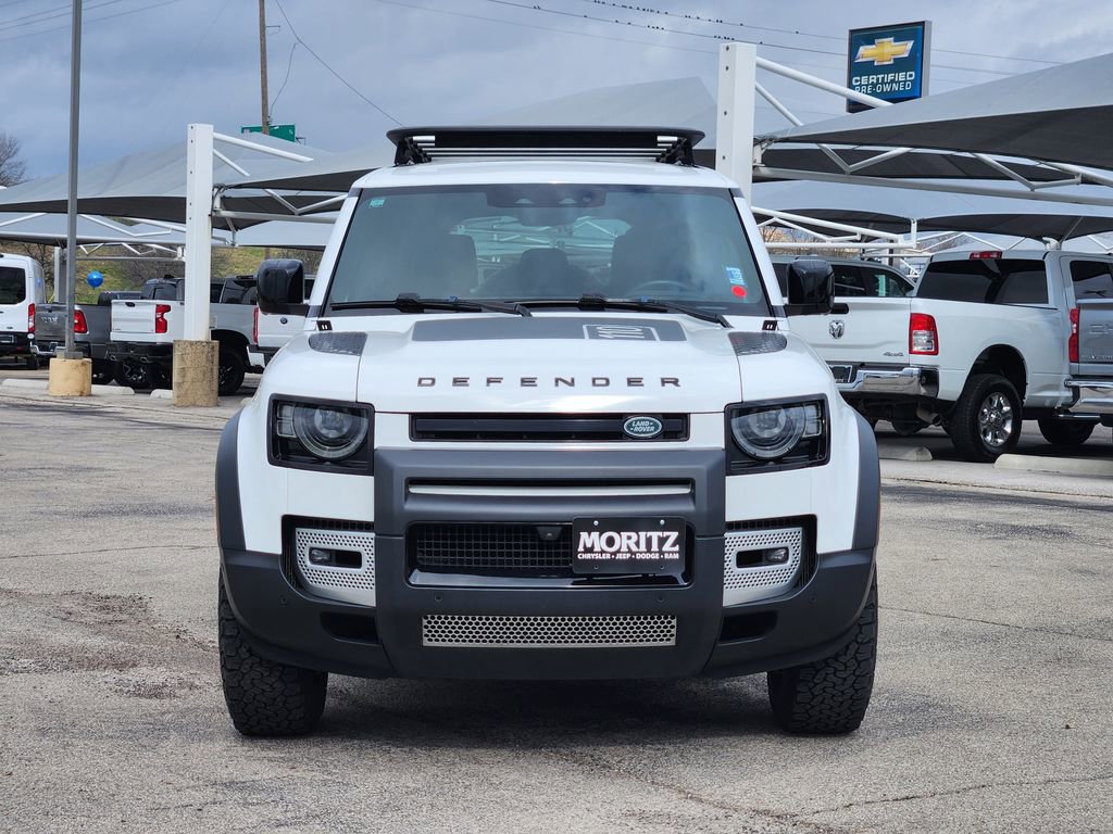 Used 2023 Land Rover Defender 110 S image 2