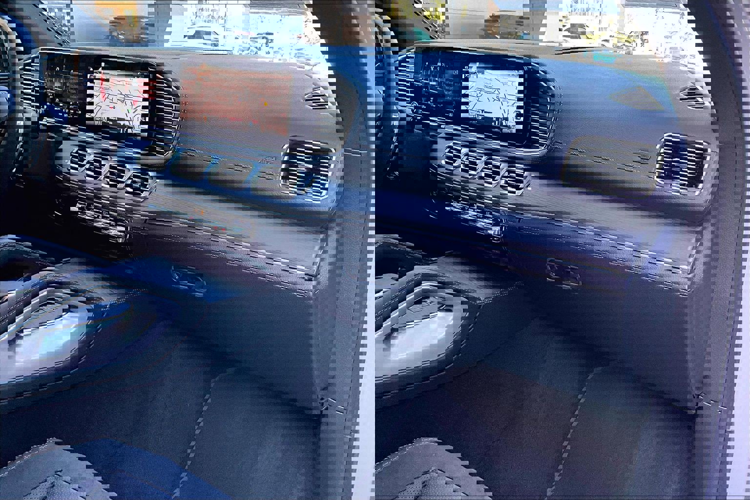 Used 2024 Mercedes-Benz GLE 53 AMG 4MATIC Coupe image 17