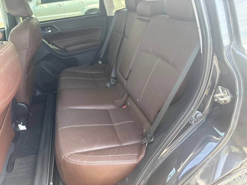 Used 2018 Subaru Forester 2.5i Touring AWD/4WD image 10