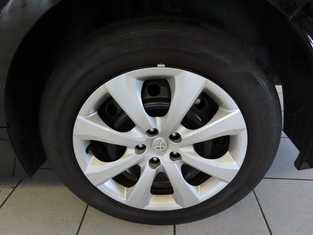 Used 2024 Toyota Corolla LE image 16