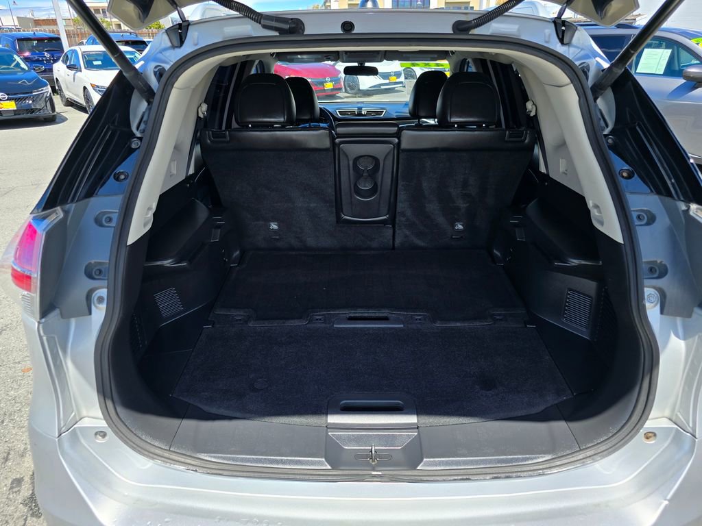 Used 2015 Nissan Rogue SL image 13