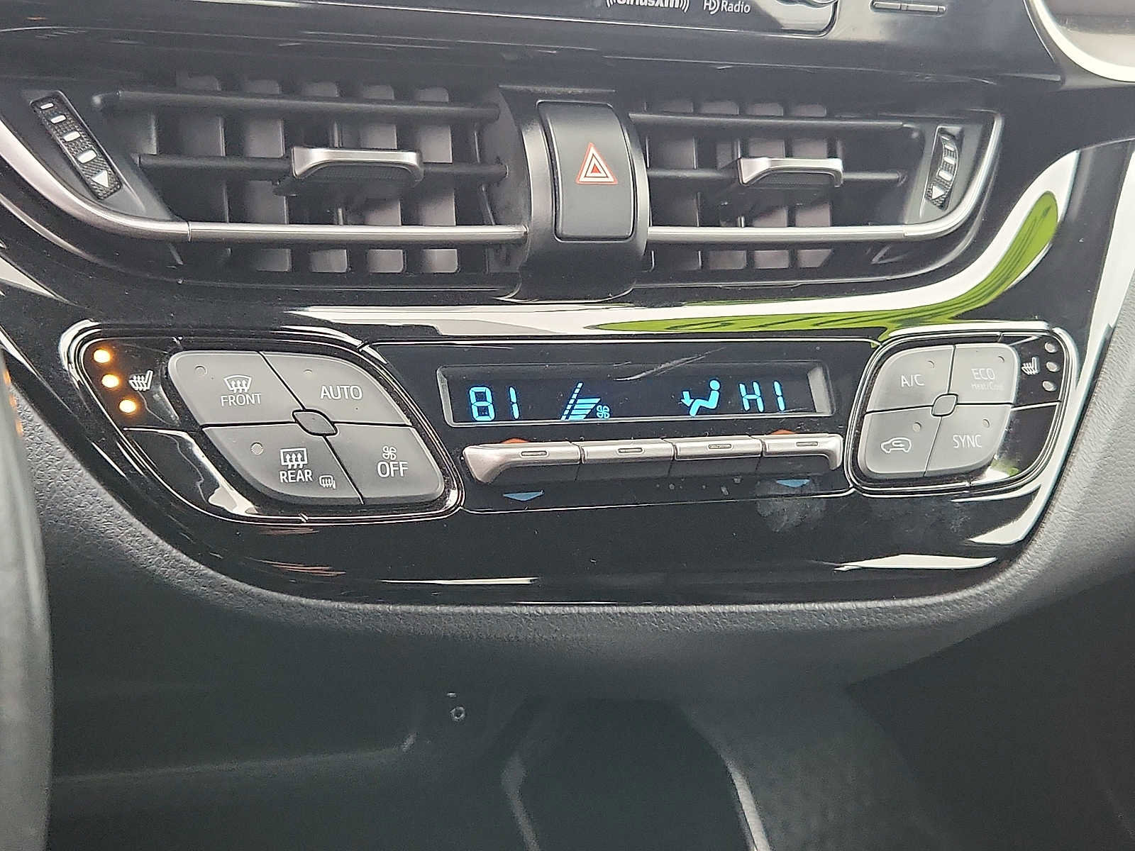 Used 2019 Toyota C-HR Limited image 15