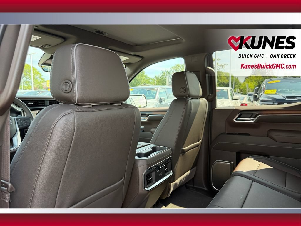 New 2026 GMC Sierra 1500 Denali w/ Denali Reserve Package AWD/4WD image 33