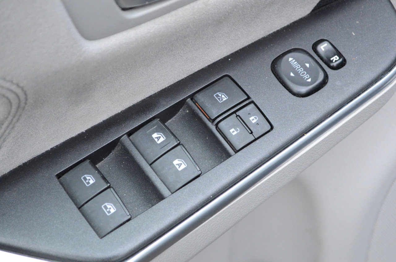 Used 2015 Toyota Camry XSE image 21