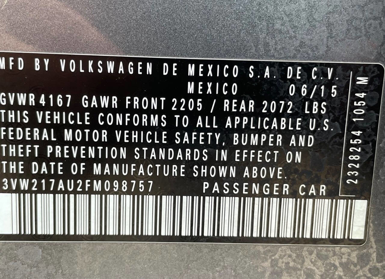 Used 2015 Volkswagen Golf S FWD image 36