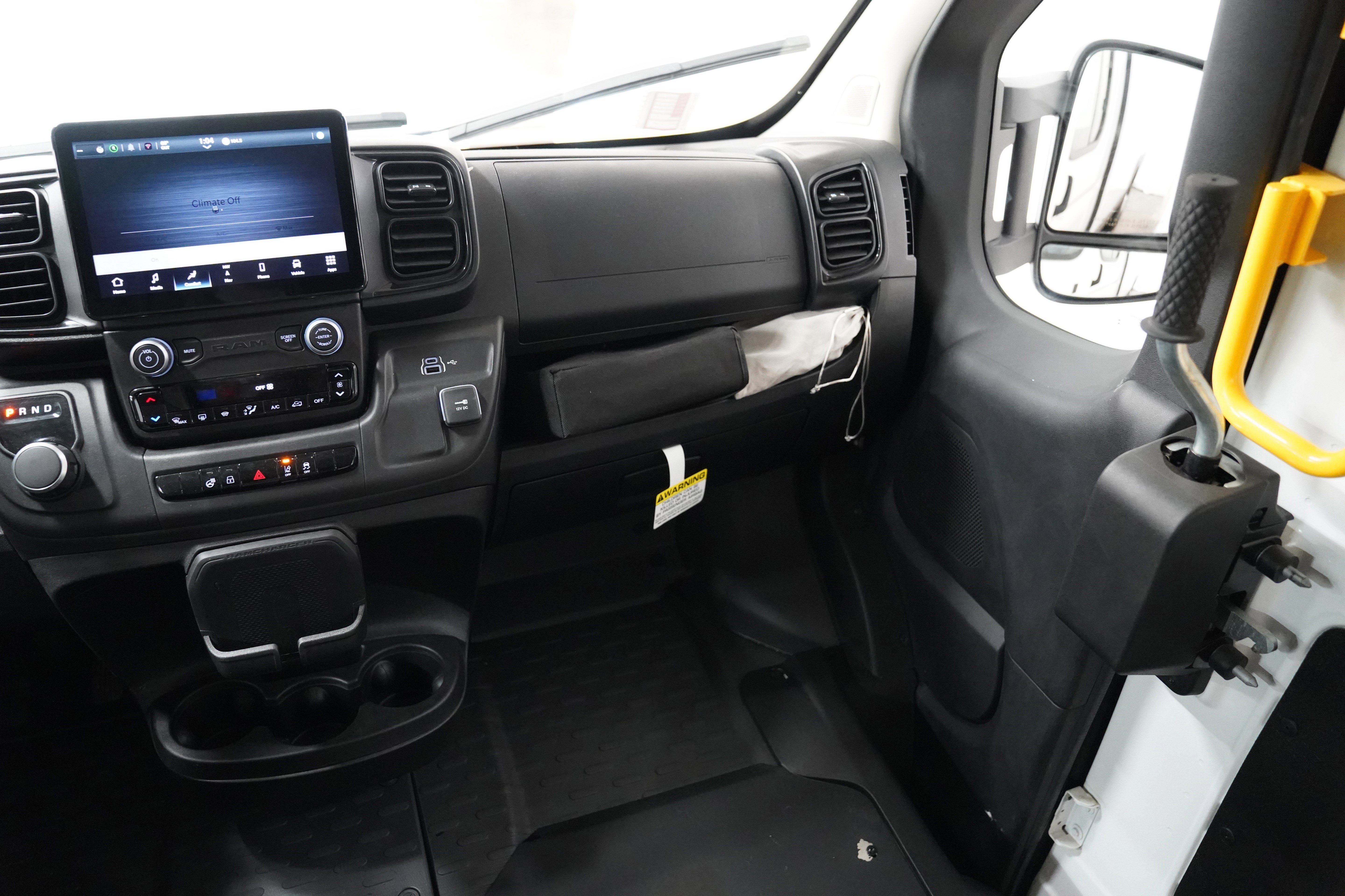 Used 2024 RAM ProMaster 3500 w/ Delivery Van Package image 5