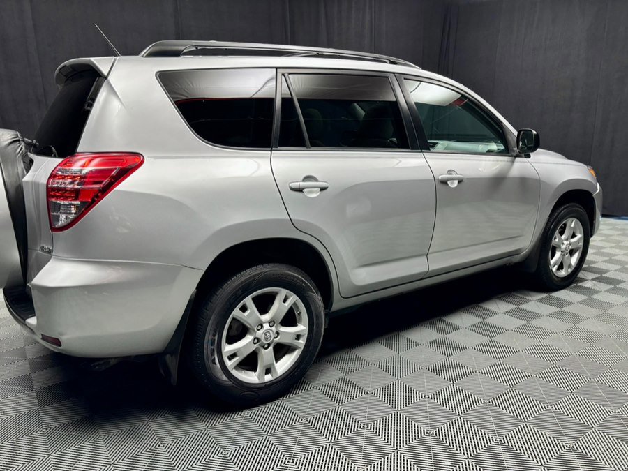 Used 2011 Toyota RAV4 4WD w/ Upgrade Value Pkg image 17