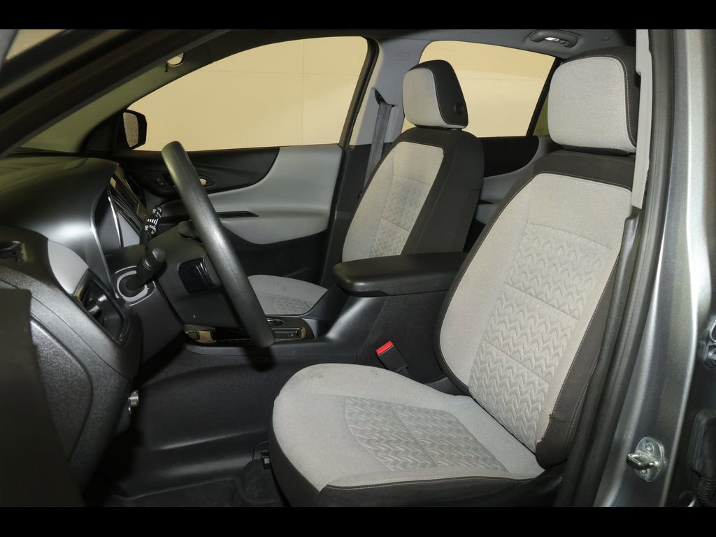 Used 2024 Chevrolet Equinox LS w/ LS Convenience Package image 21