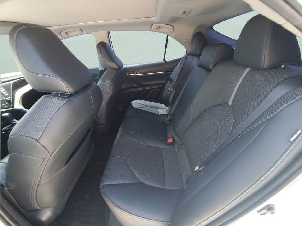 Used 2020 Toyota Camry XSE w/ Driver Assist Package FWD image 15