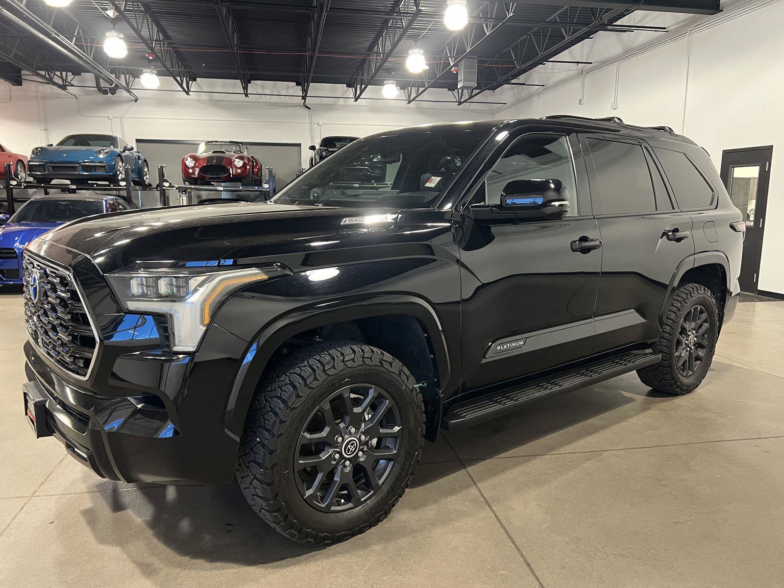 Used 2023 Toyota Sequoia Platinum AWD/4WD image 7