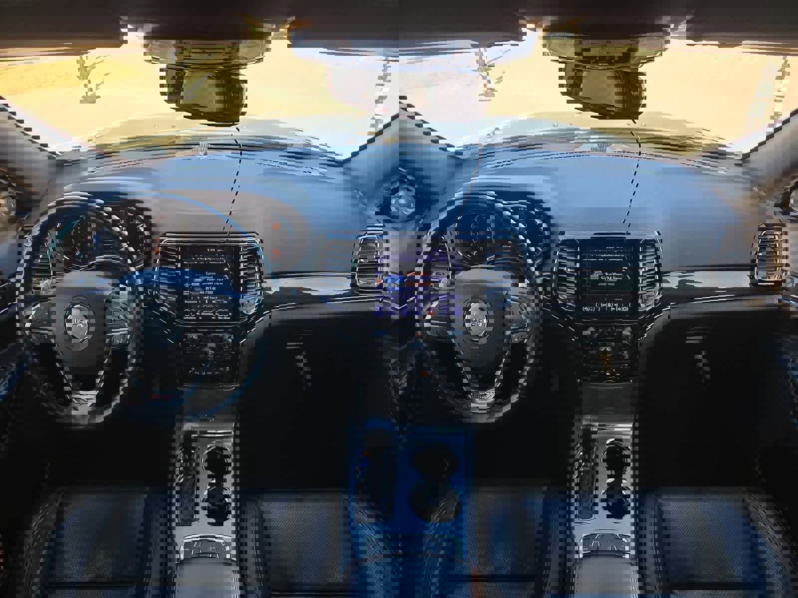 Used 2020 Jeep Grand Cherokee Trailhawk w/ Trailhawk Luxury Group image 15