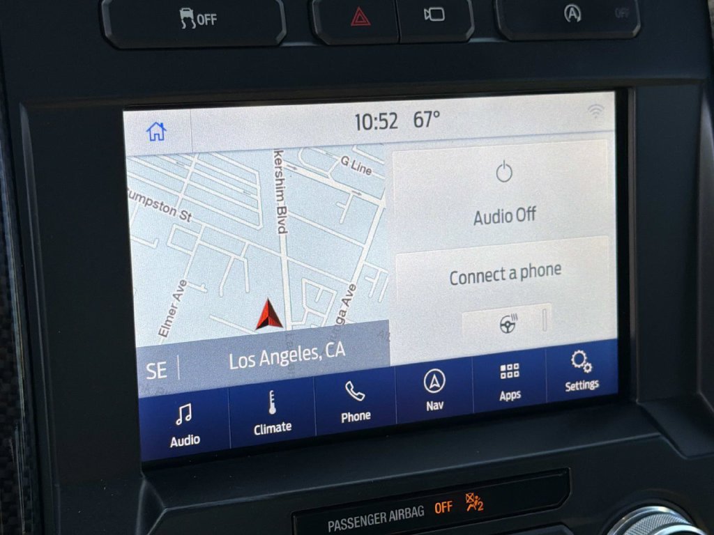 Used 2019 Ford F150 Lariat w/ Equipment Group 502A Luxury AWD/4WD image 31
