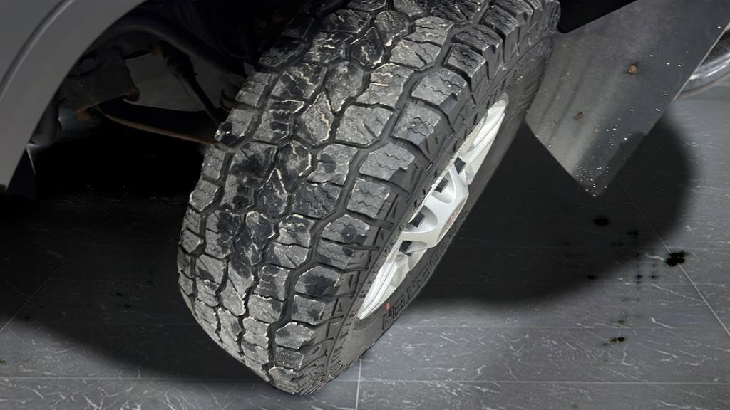 Used 2021 GMC Sierra 2500 SLE w/ X31 Off-Road Package image 36