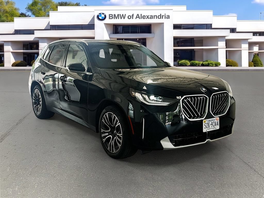 Used 2026 BMW X3 xDrive30i w/ Convenience Package AWD/4WD image 3