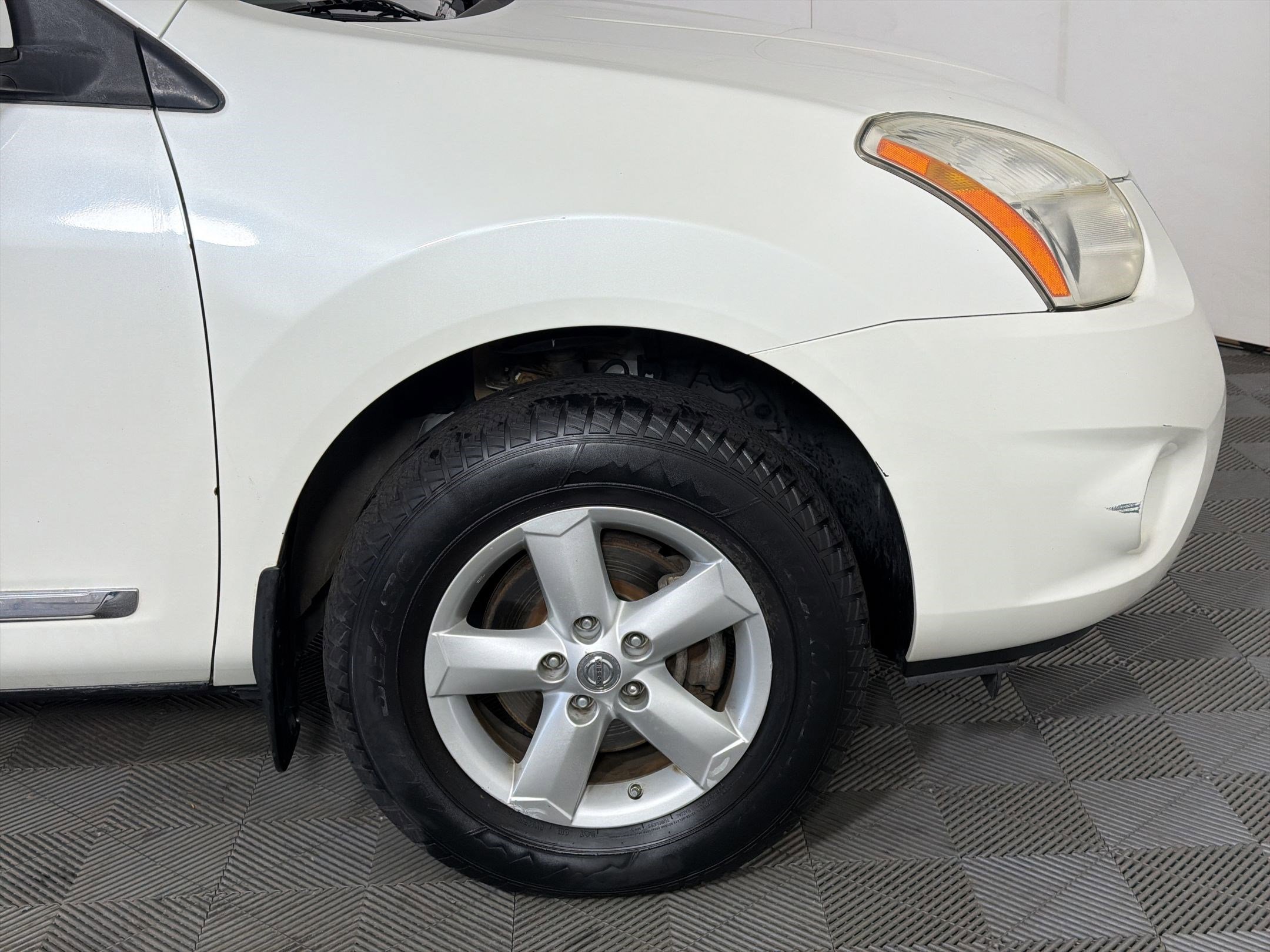 Used 2013 Nissan Rogue S w/ Special Edition Pkg AWD/4WD image 12