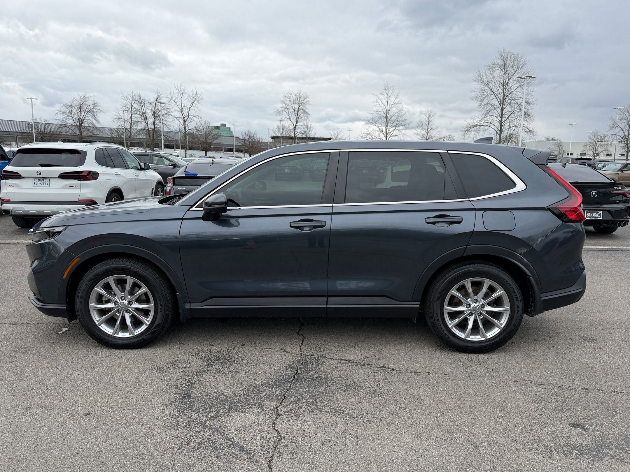 Used 2024 Honda CR-V EX-L image 2