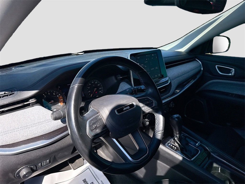 Used 2022 Jeep Compass Latitude w/ Convenience Group image 9