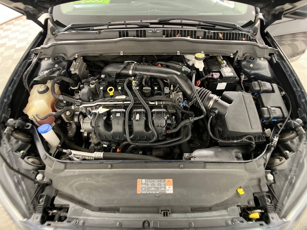 Certified 2020 Ford Fusion SE image 32