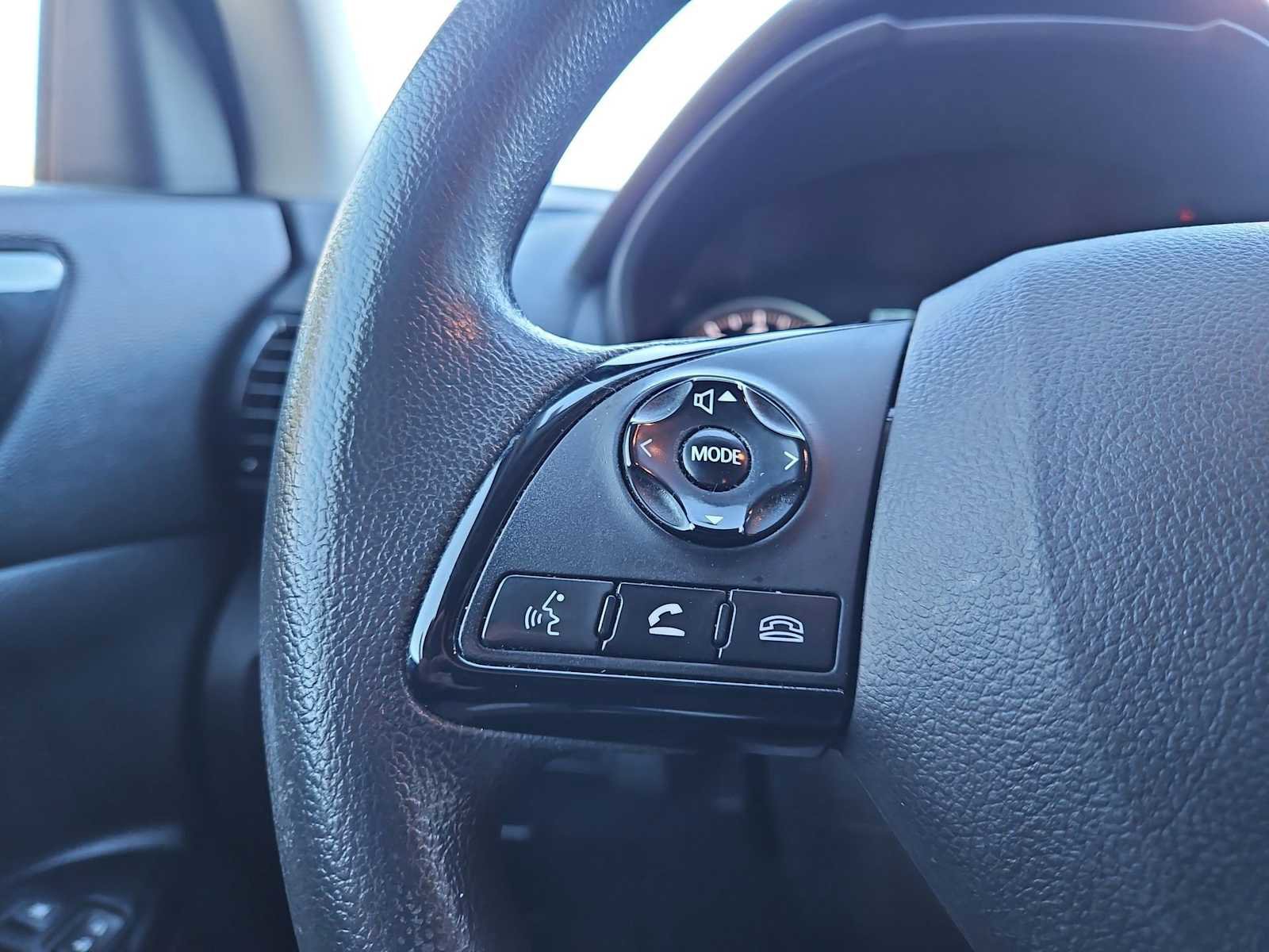 Used 2022 Mitsubishi Eclipse Cross LE image 24