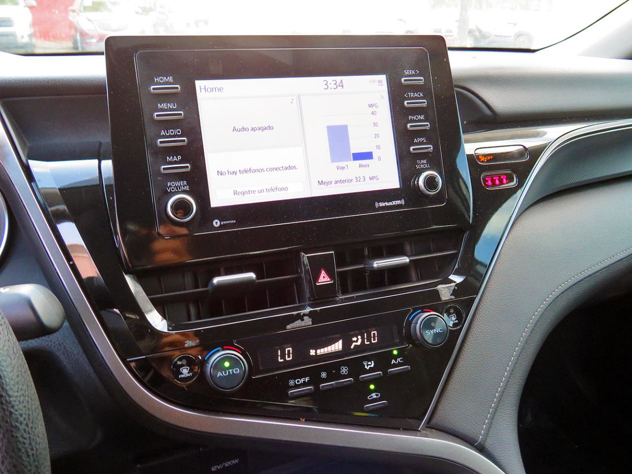 Used 2024 Toyota Camry LE image 29