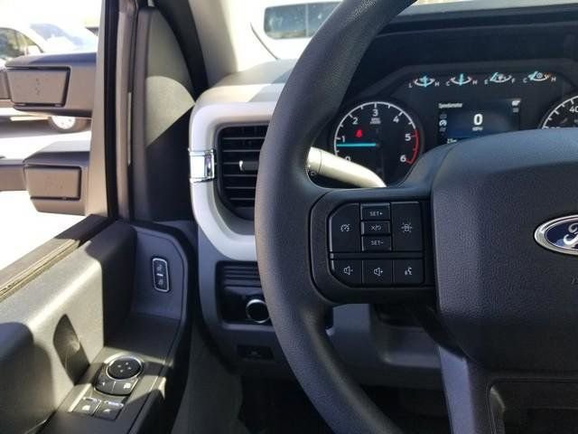 New 2026 Ford F550 4x4 Regular Cab Super Duty image 28