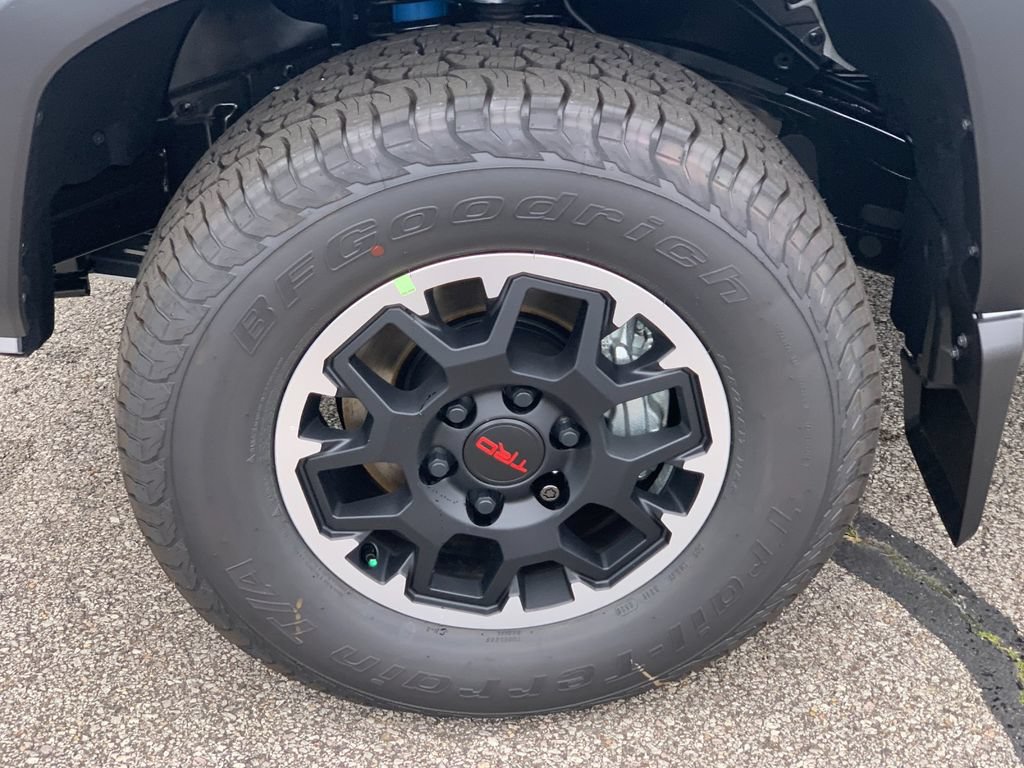 New 2026 Toyota Tacoma TRD Off-Road AWD/4WD image 30