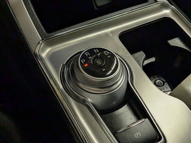 Used 2022 Ford Edge SEL w/ Convenience Package image 16