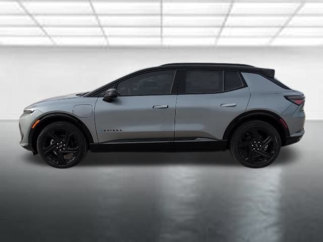 New 2026 Chevrolet Equinox EV RS FWD image 30