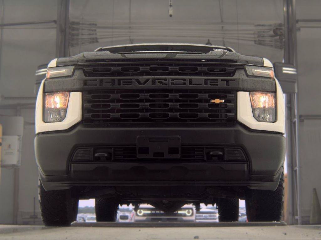 Used 2020 Chevrolet Silverado 2500 W/T w/ WT Convenience Package RWD image 3