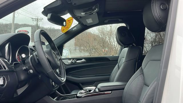 Used 2018 Mercedes-Benz GLE 550e 4MATIC image 10