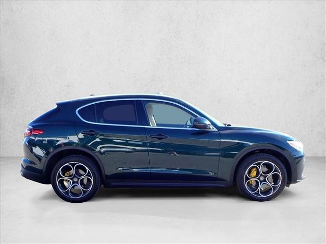 Used 2019 Alfa Romeo Stelvio Ti Lusso w/ Quick Order Package 22X Lusso image 5