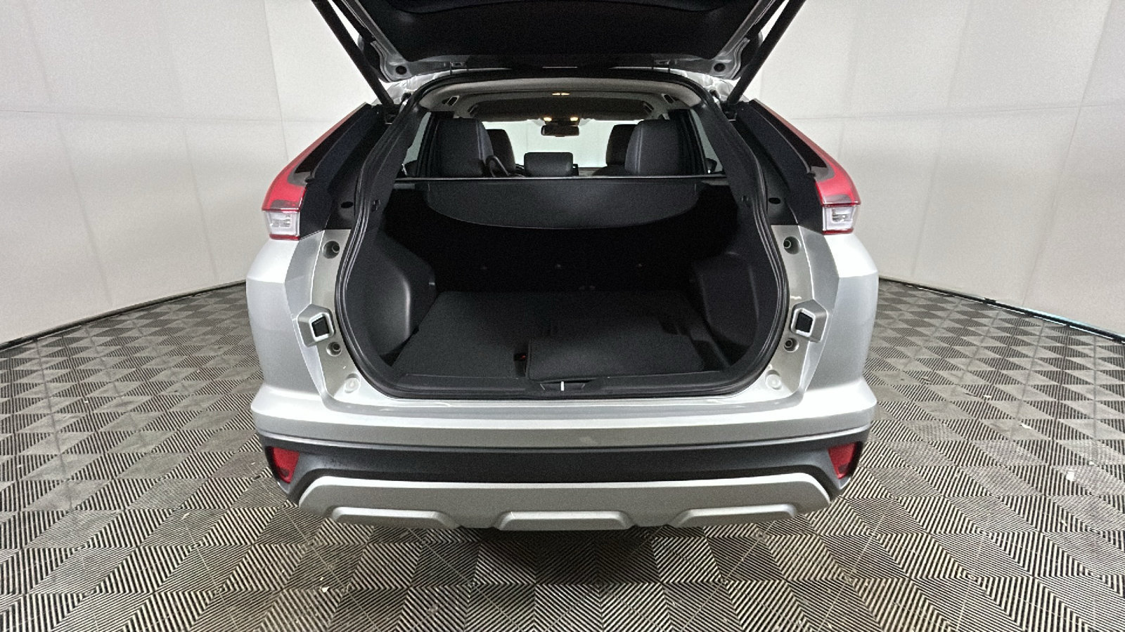 Used 2024 Mitsubishi Eclipse Cross SE AWD/4WD image 32