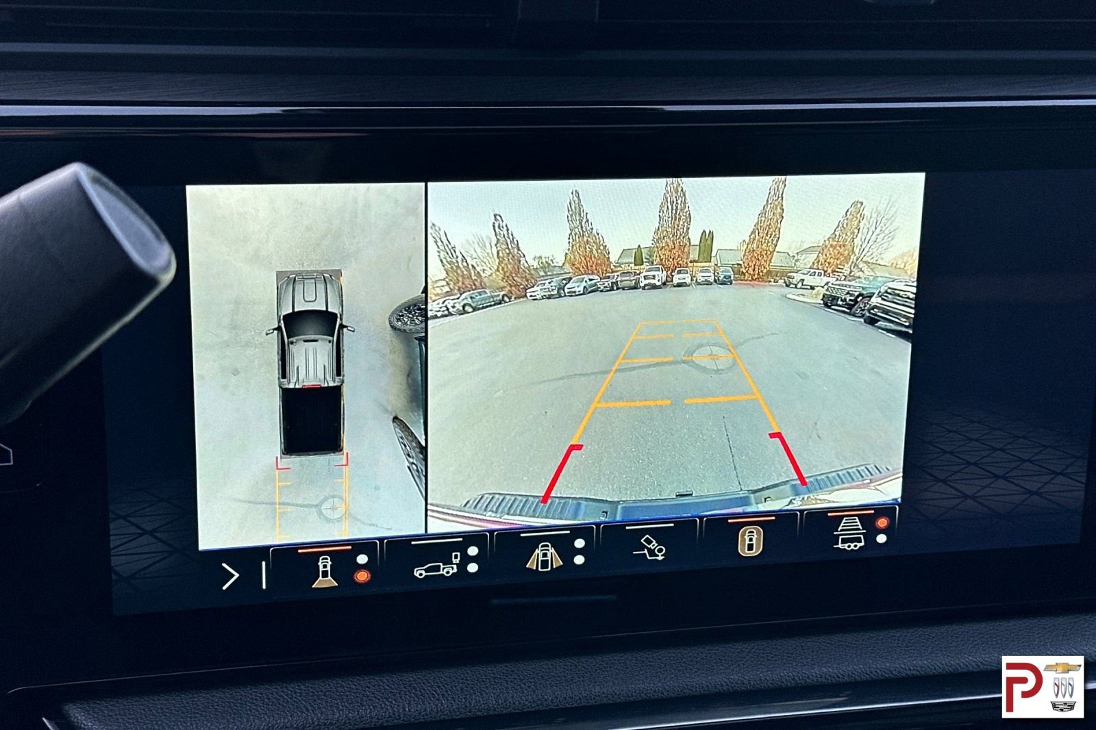 Certified 2024 GMC Sierra 3500 AT4 w/ Technology Package image 15