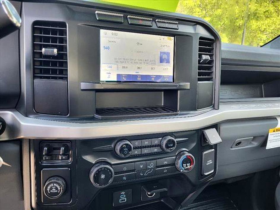 New 2023 Ford F250 XL w/ XL Chrome Package image 8