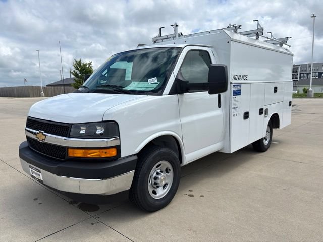 New 2026 Chevrolet Express 3500 w/ Power Convenience Package RWD image 28