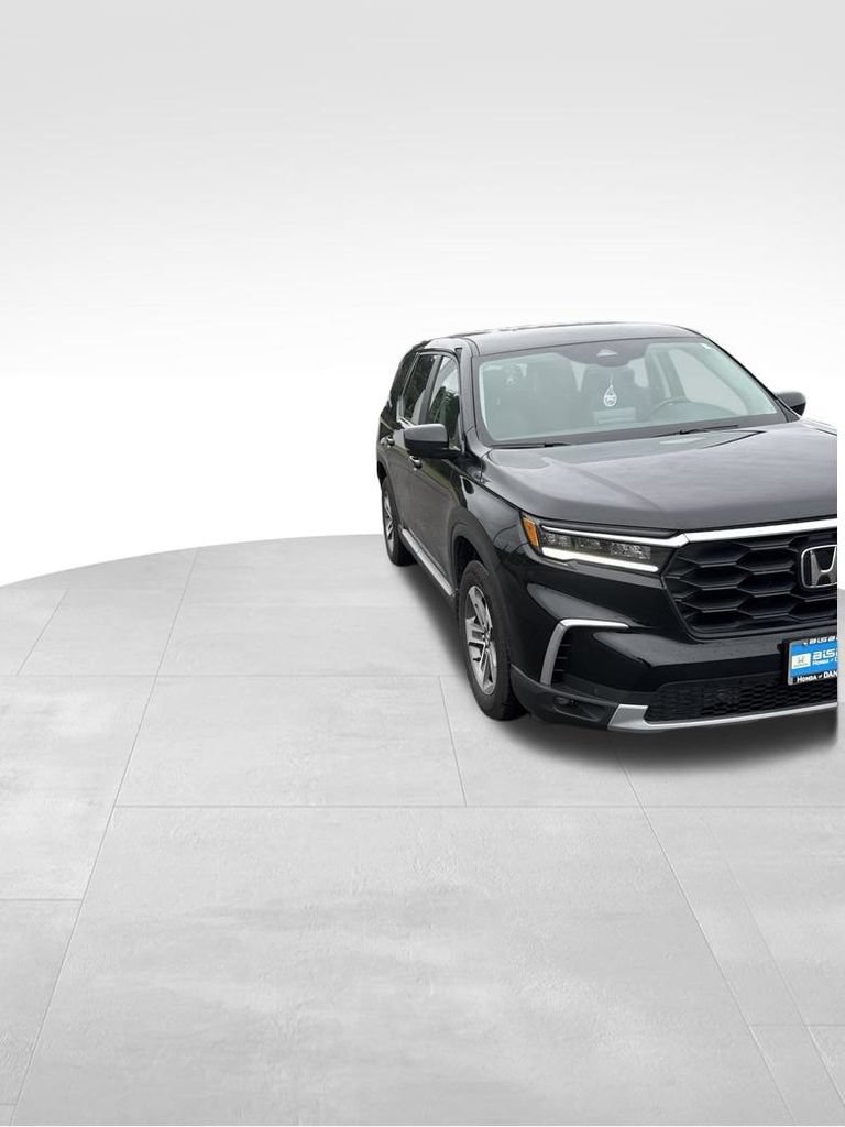 Used 2025 Honda Pilot EX-L image 17