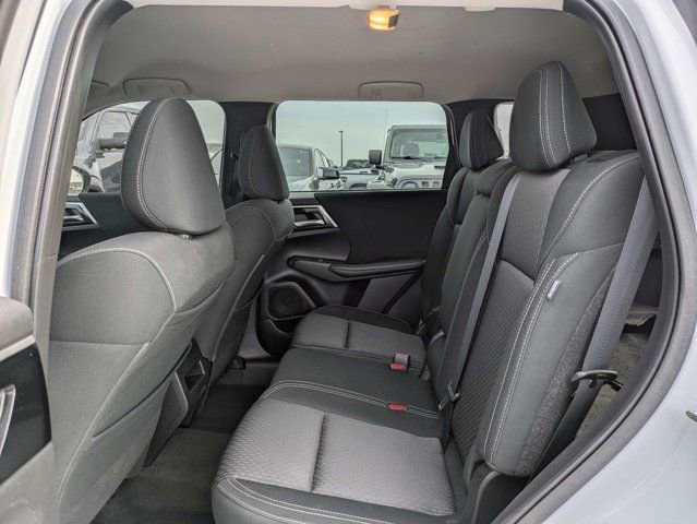 Used 2022 Mitsubishi Outlander ES AWD/4WD image 13