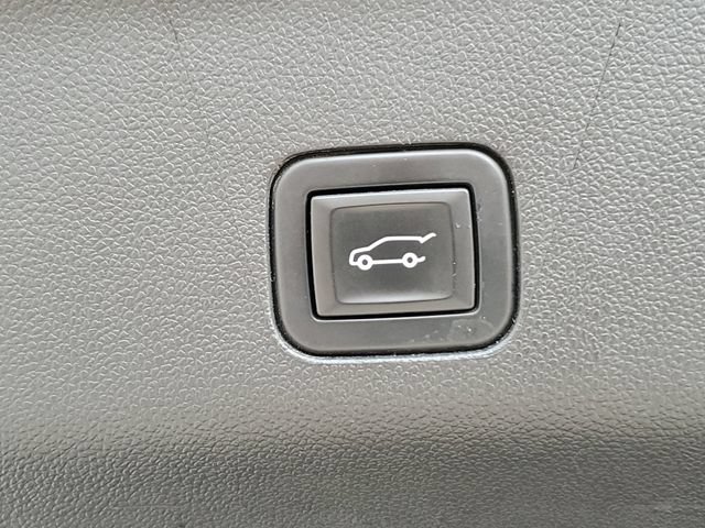 Certified 2021 GMC Yukon Denali AWD/4WD image 34