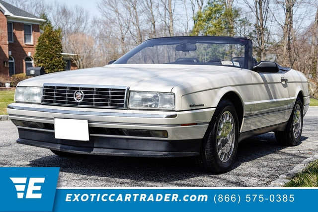 Used 1993 Cadillac Allante FWD image 1