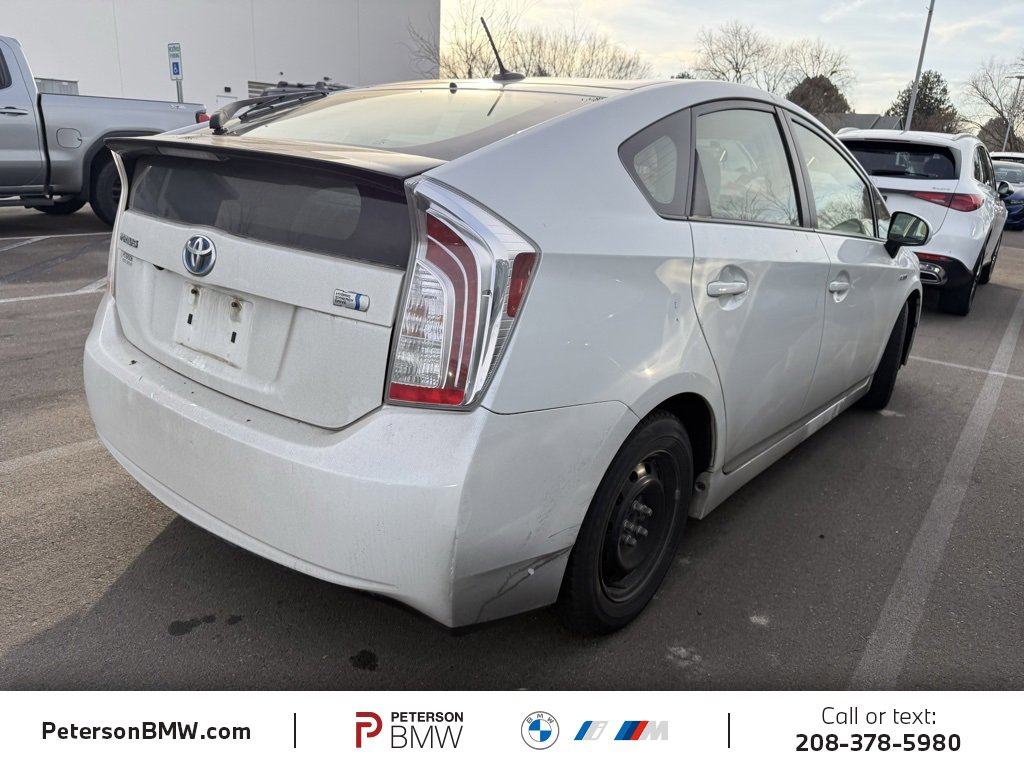 Used 2015 Toyota Prius Four image 3