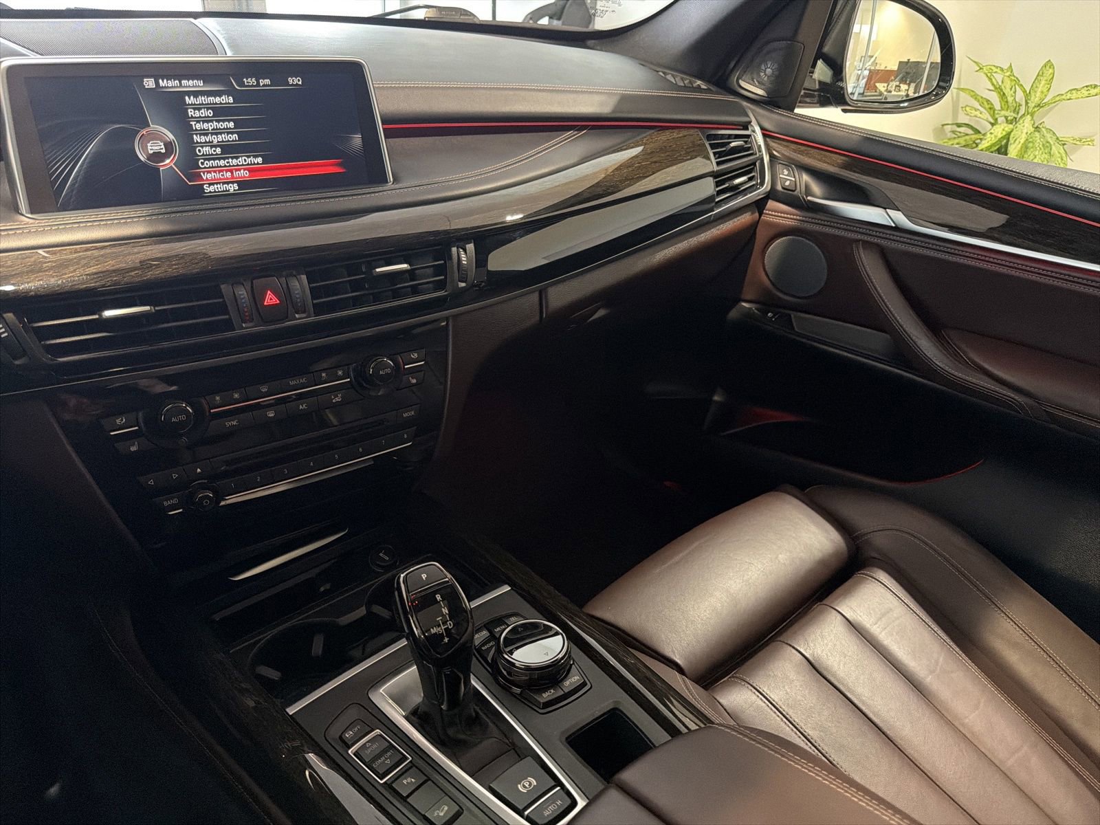 Used 2016 BMW X5 xDrive50i image 30