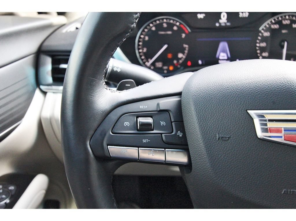 Used 2021 Cadillac CT4 Premium Luxury RWD image 19