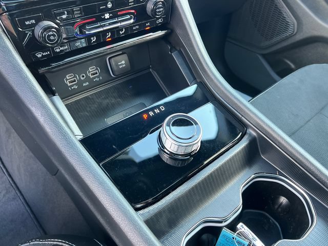 Certified 2024 Jeep Grand Cherokee L Altitude AWD/4WD image 19