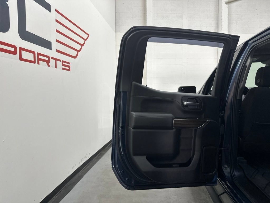 Used 2019 Chevrolet Silverado 1500 LT Trail Boss AWD/4WD image 47