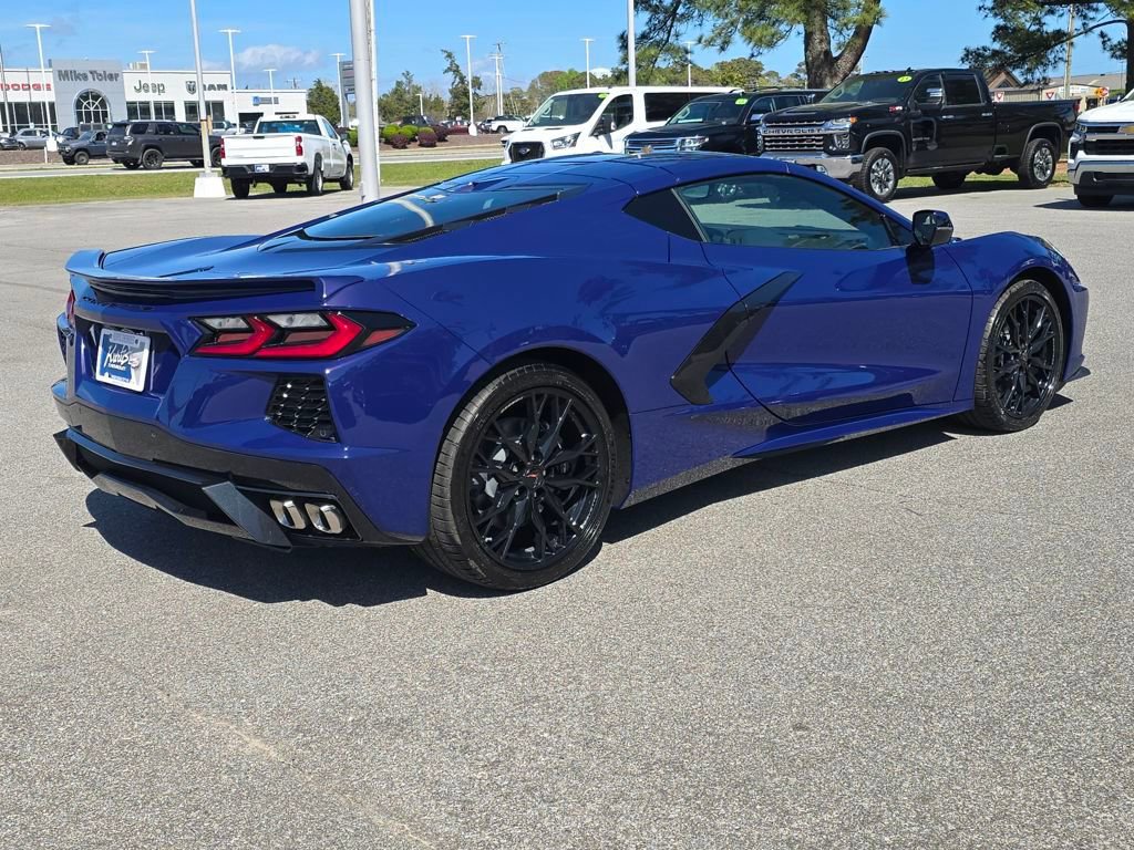 Used 2025 Chevrolet Corvette Stingray Coupe w/ 1LT image 5