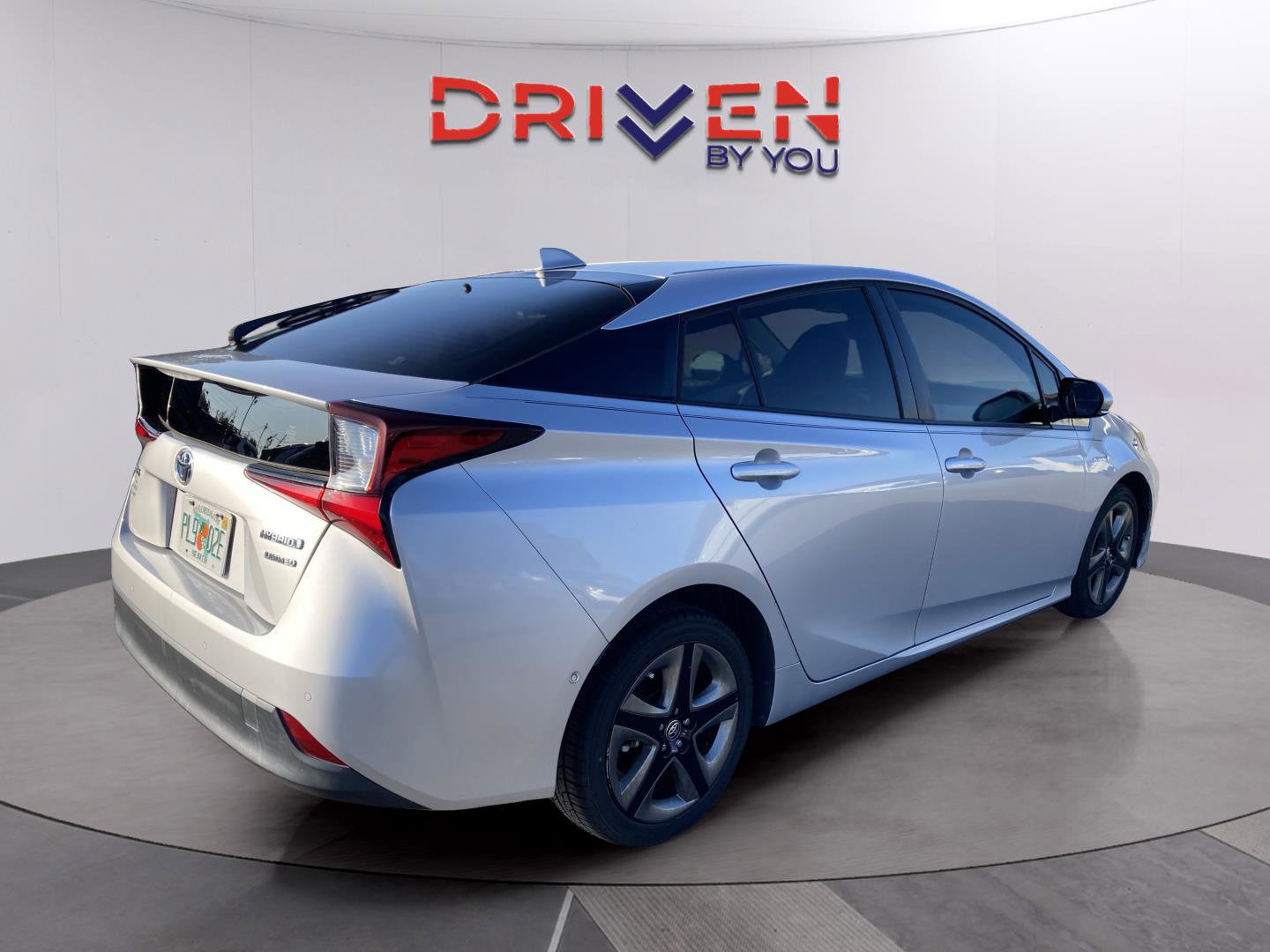 Used 2019 Toyota Prius Limited image 5