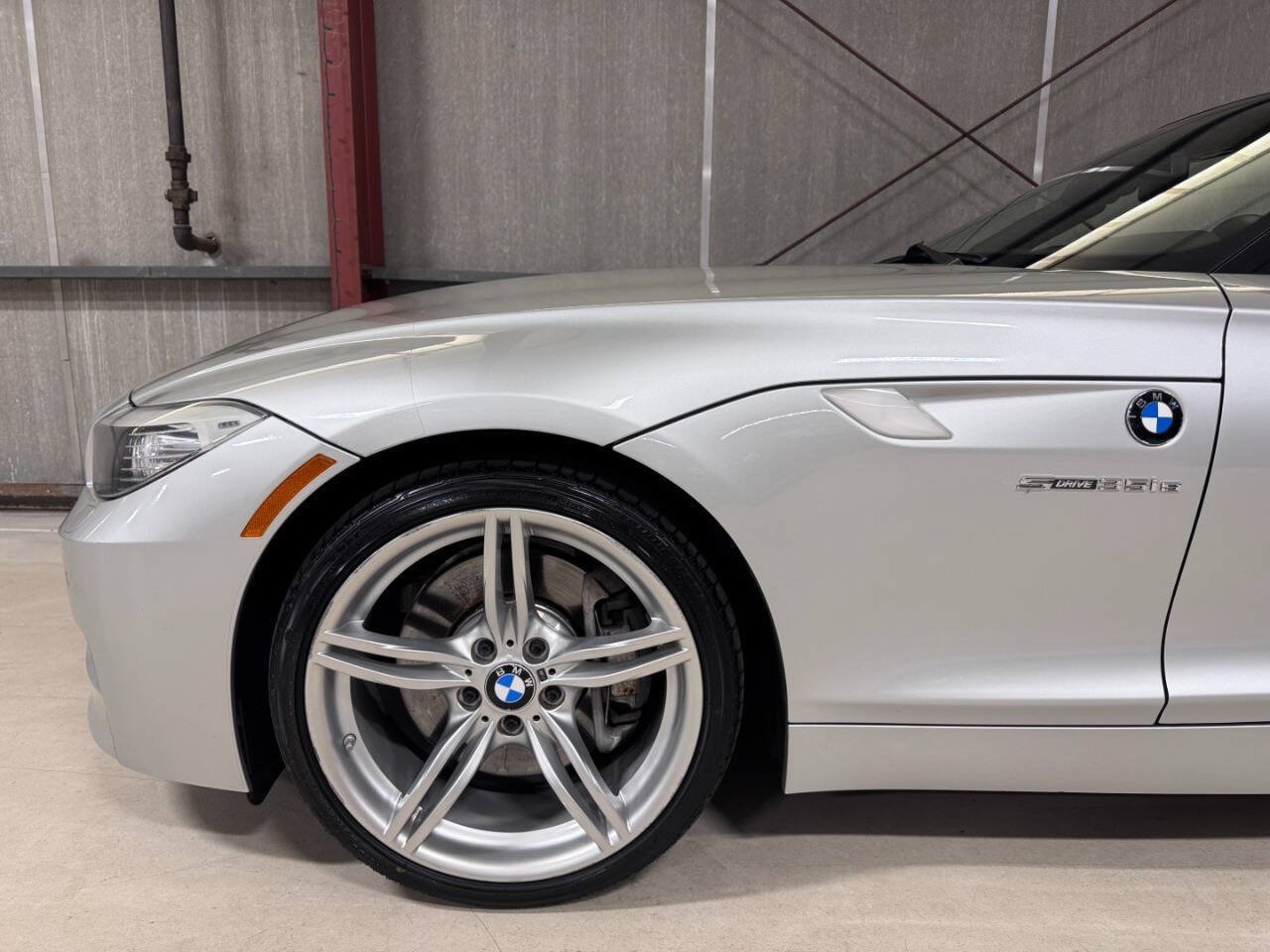 Used 2011 BMW Z4 sDrive35is RWD image 10
