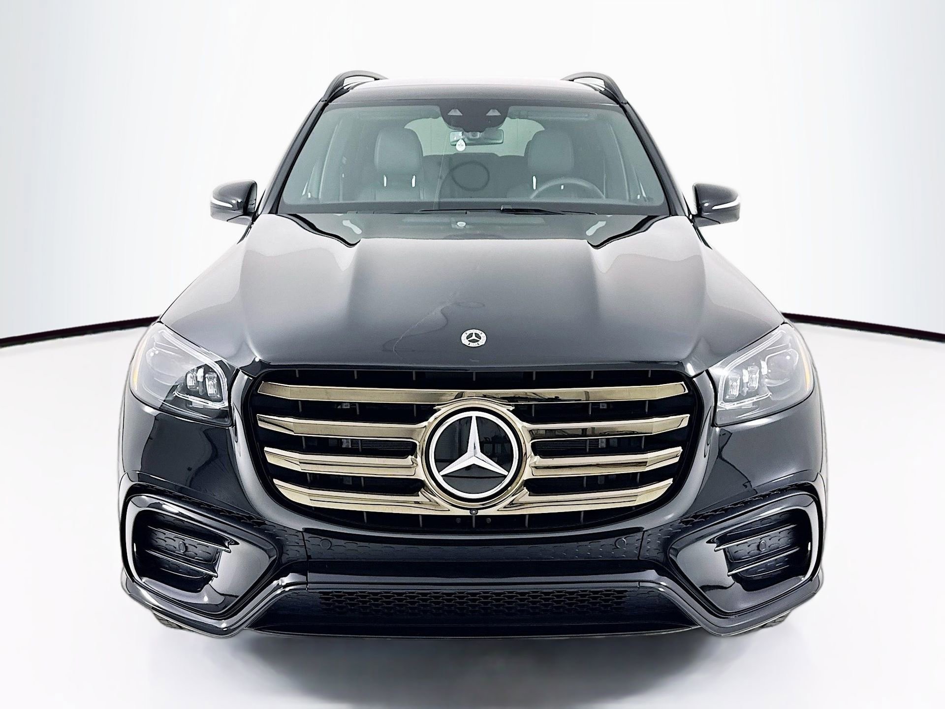 New 2026 Mercedes-Benz GLS 450 4MATIC image 2