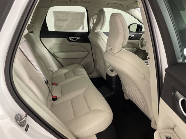 Certified 2024 Volvo XC60 T8 Plus w/ Protection Package AWD/4WD image 41