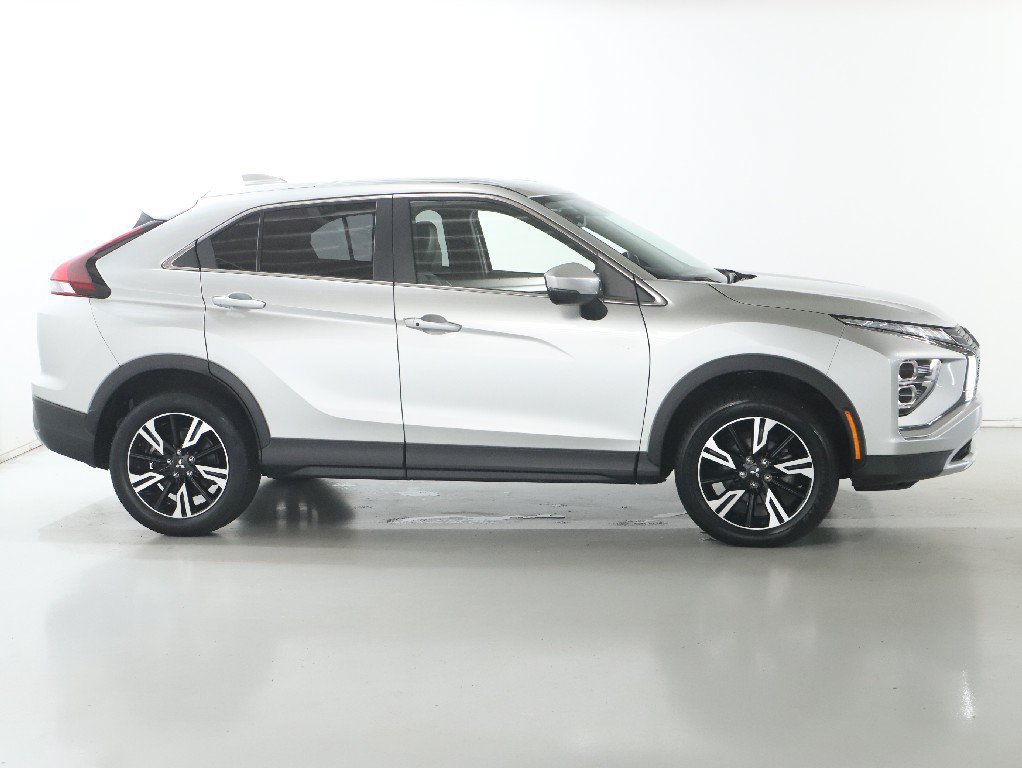 Used 2024 Mitsubishi Eclipse Cross SE AWD/4WD image 11